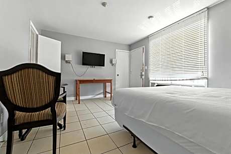 Double or Twin Room with Balcony