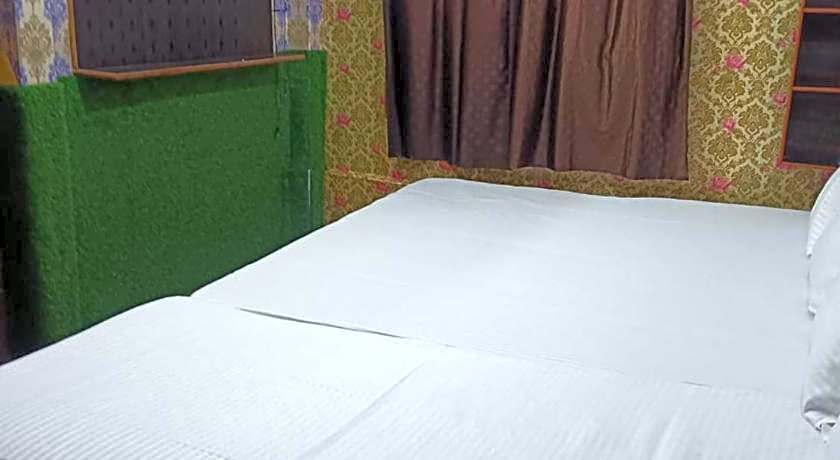 Maa Vaishno Guest House