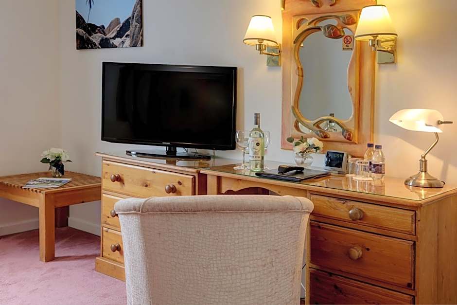 Best Western Plus Bentley Hotel, Leisure Club & Spa