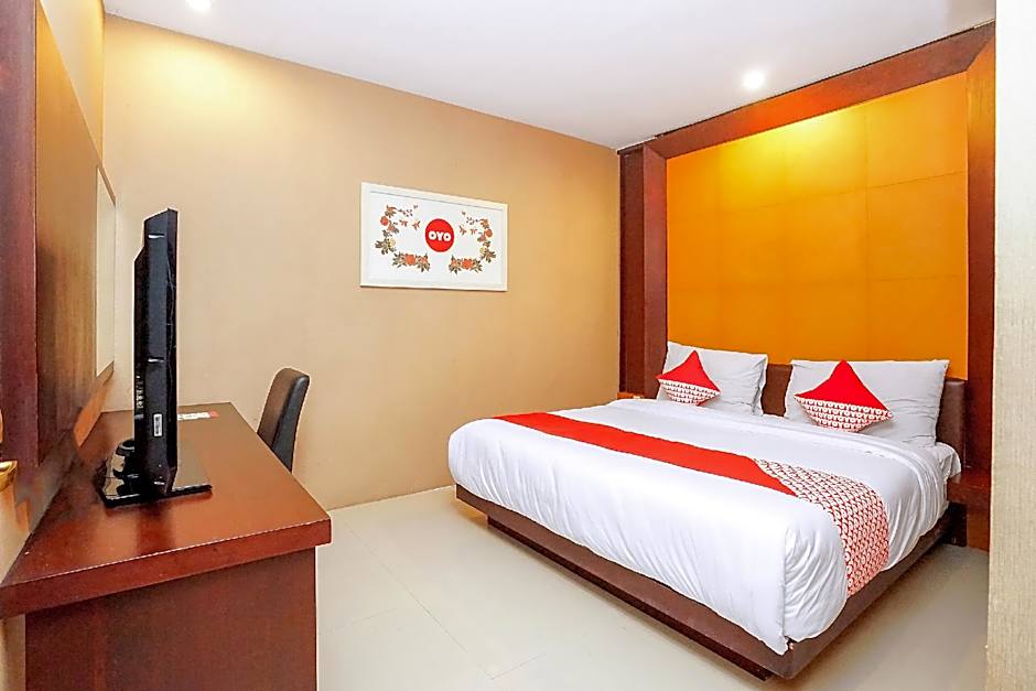 Collection O 252 Istana Permata Ngagel