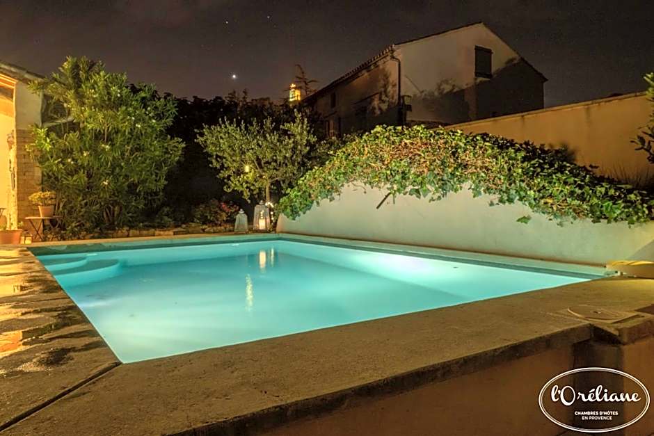 CHAMBRES D'HÔTES L'Oréliane en Provence SPA