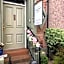 Abbey House B & B