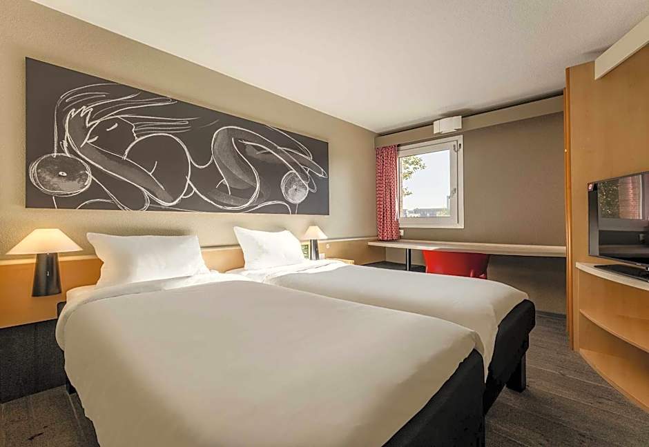 B&B HOTEL Lille Roubaix Centre Grand-Place