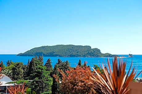 Romantic Getaway in Superior Double Room