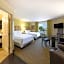 Candlewood Suites Springfield South By IHG