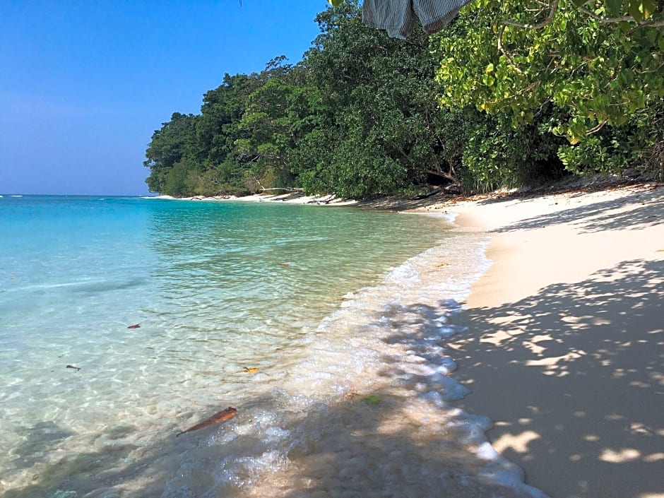 Barefoot At Havelock-Havelock Island