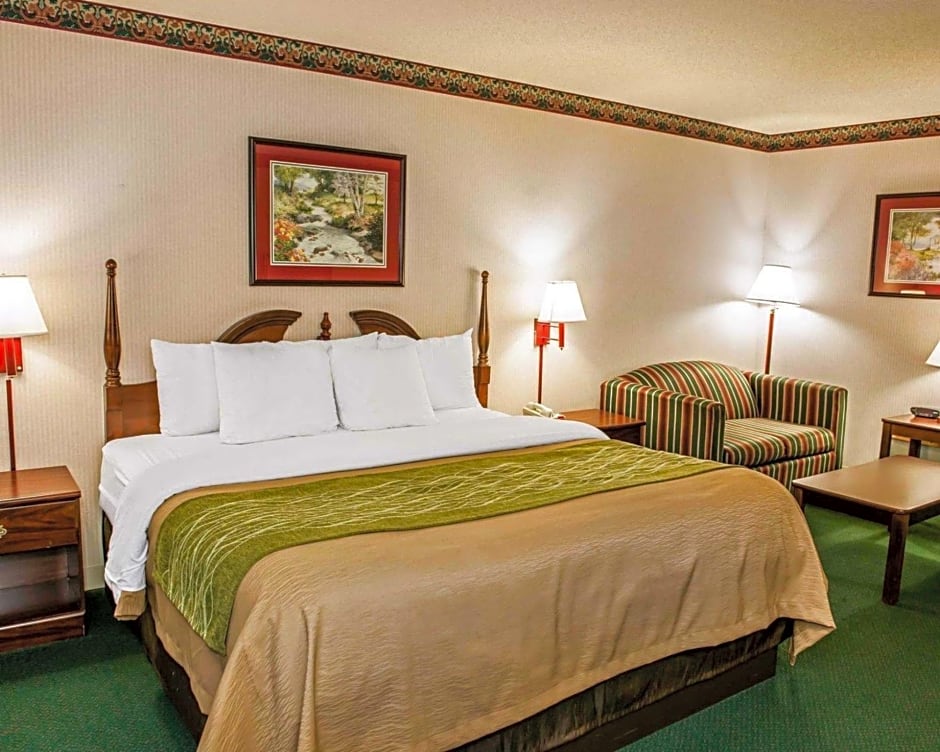 Quality Inn & Suites Lebanon I-65