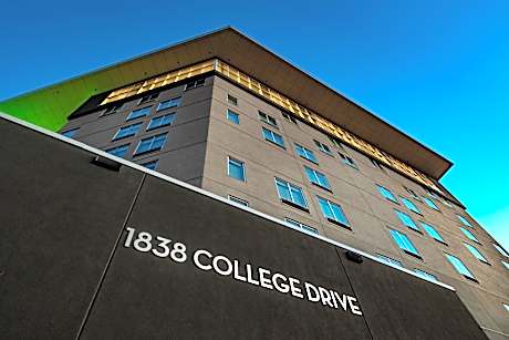 Holiday Inn Express & Suites Saskatoon East - University By IHG