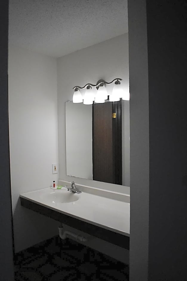Super 8 by Wyndham La Vale/Cumberland Area
