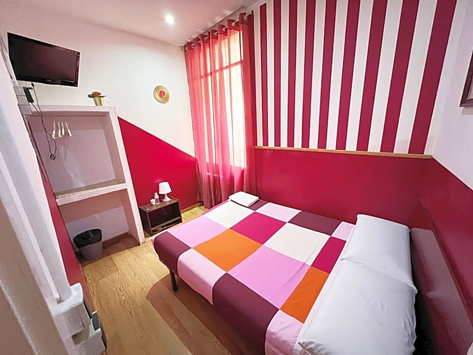 Hostal La Casa de La Plaza