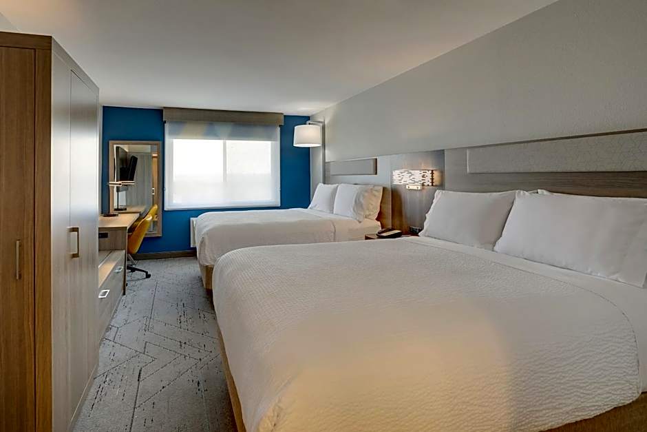 Holiday Inn Express Hotel & Suites Branson 76 Central By IHG