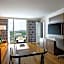 Renaissance by Marriott Meadowlands Hotel