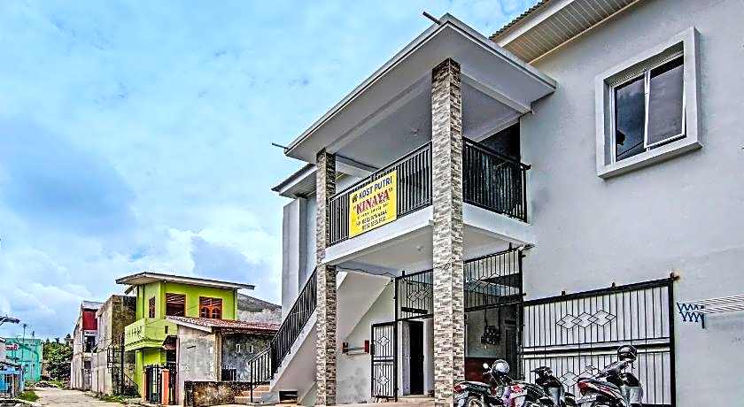 Hotel O Rumah Singgah Kinaya Syariah