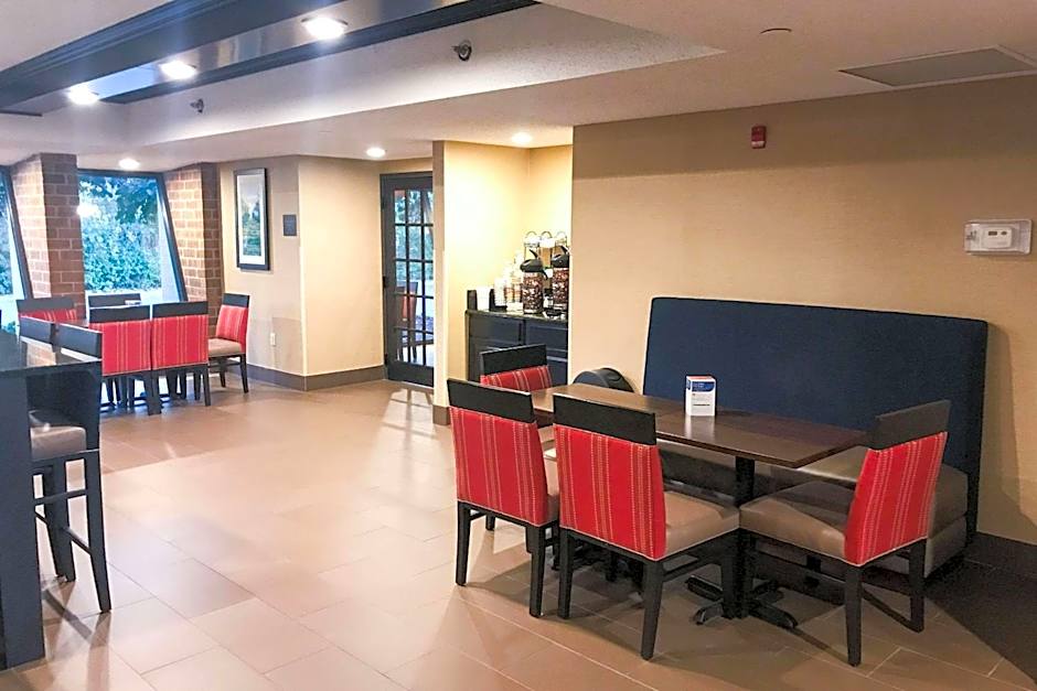 Comfort Inn Farmington Hills