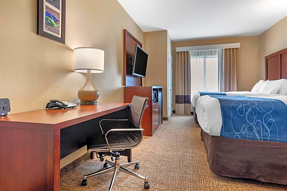 Comfort Suites  Pell CIty near Logan Martin Lake