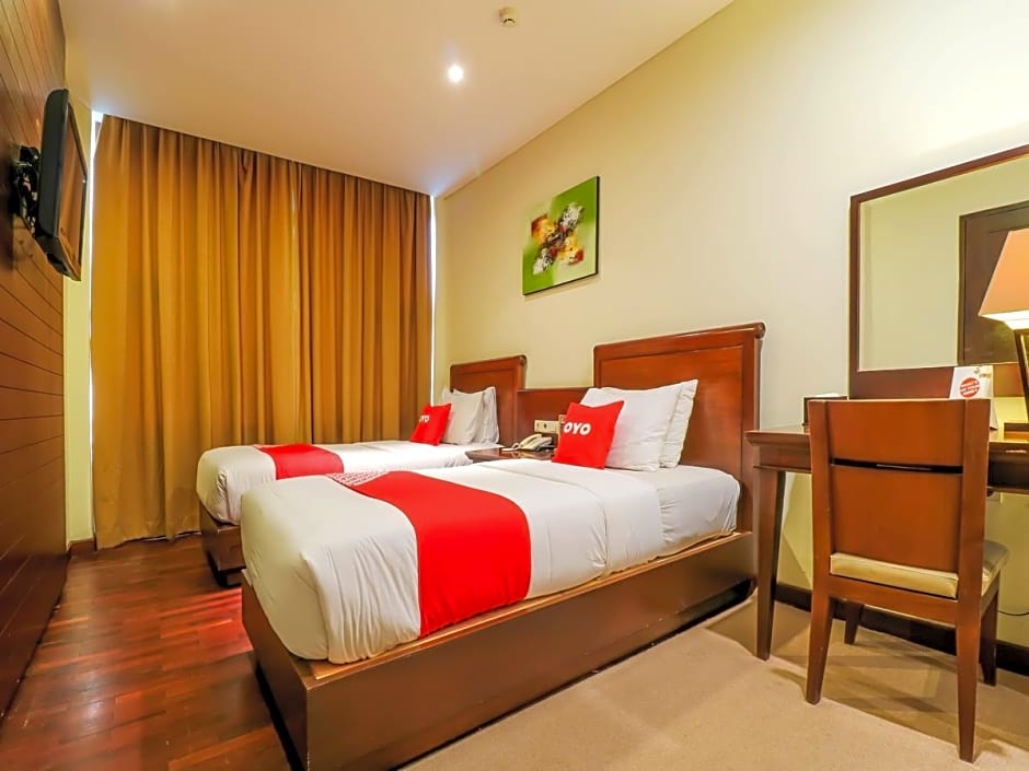 Capital O 2114 Grand Jimbaran Boutique Hotel