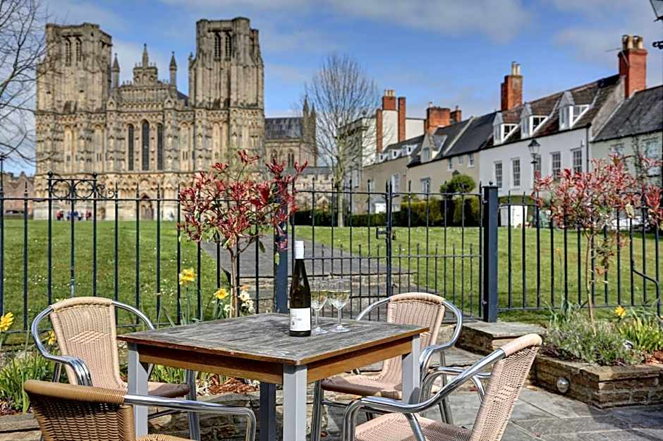 The Swan Hotel, Wells, Somerset - The Coaching Inn Group