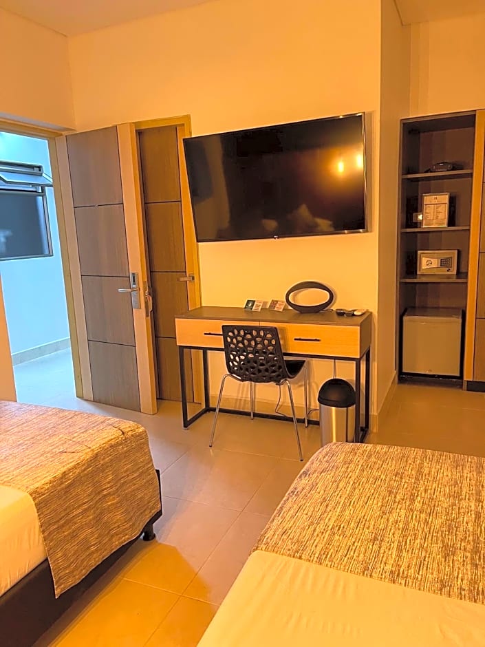 Hotel Merlott Lleras