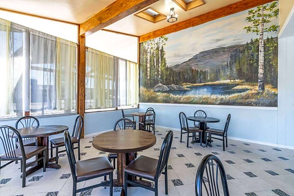 Days Inn by Wyndham Delta CO