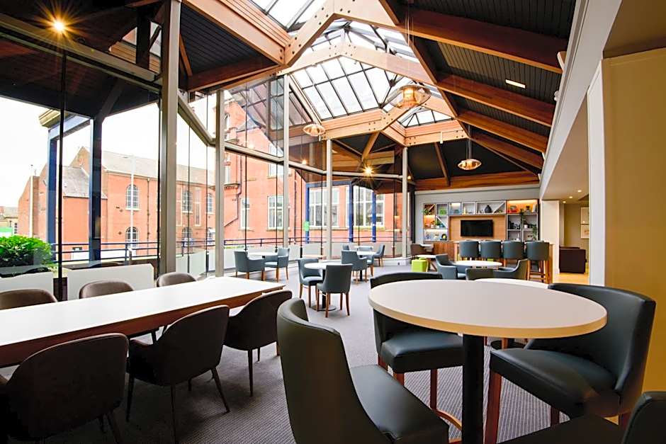 Holiday Inn Bolton Centre By IHG