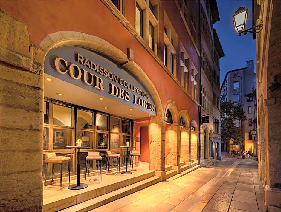 Cour des Loges Lyon, a Radisson Collection Hotel