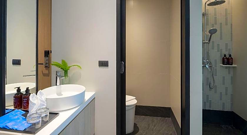 JonoX Phuket Karon Hotel