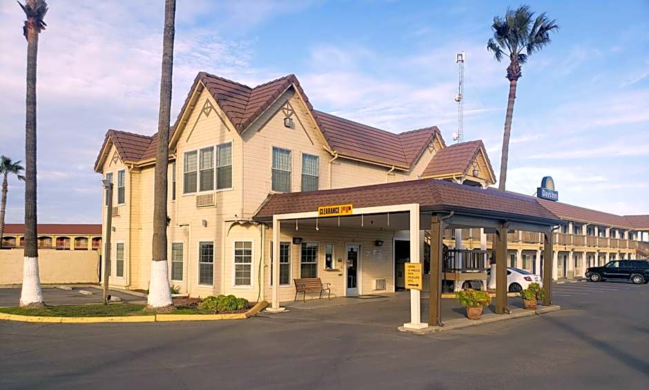 Days Inn by Wyndham Westley