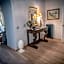 Breathtaking 4BD Apt 5min Walk to Duomo