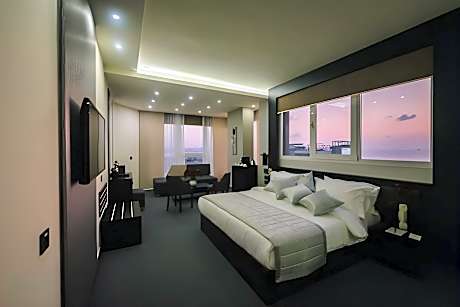 Premium Suite