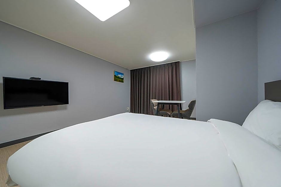 Myeongga Ubleth Hotel