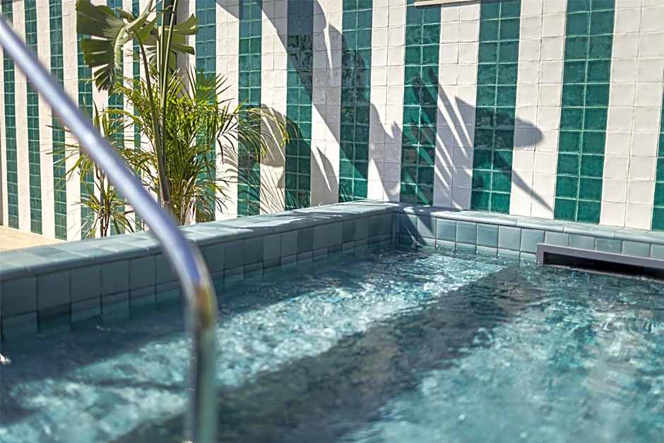 Via Sants Hotel Barcelona, Tapestry Collection by Hilton