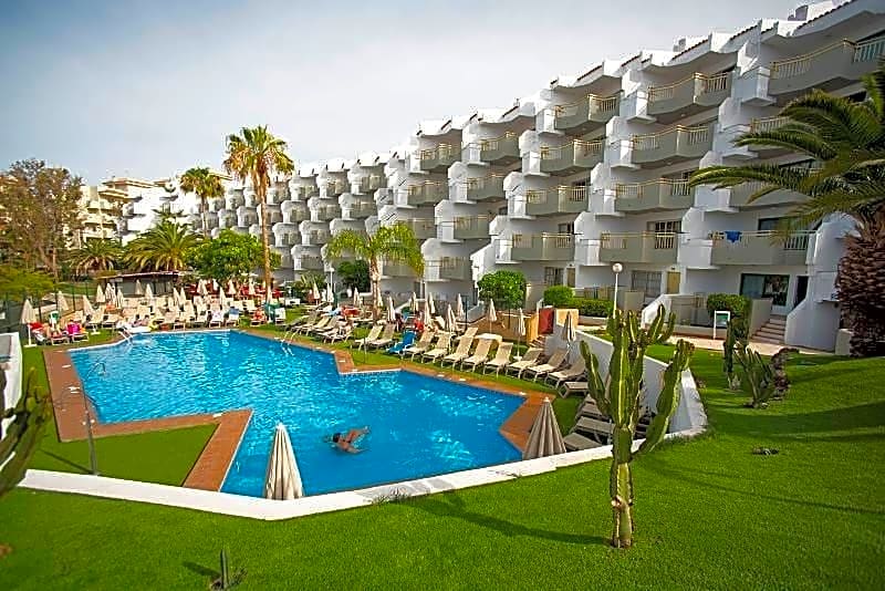 Playaolid Suites & Apartments