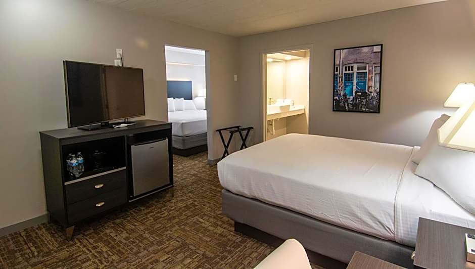 Americana Modern Hotel