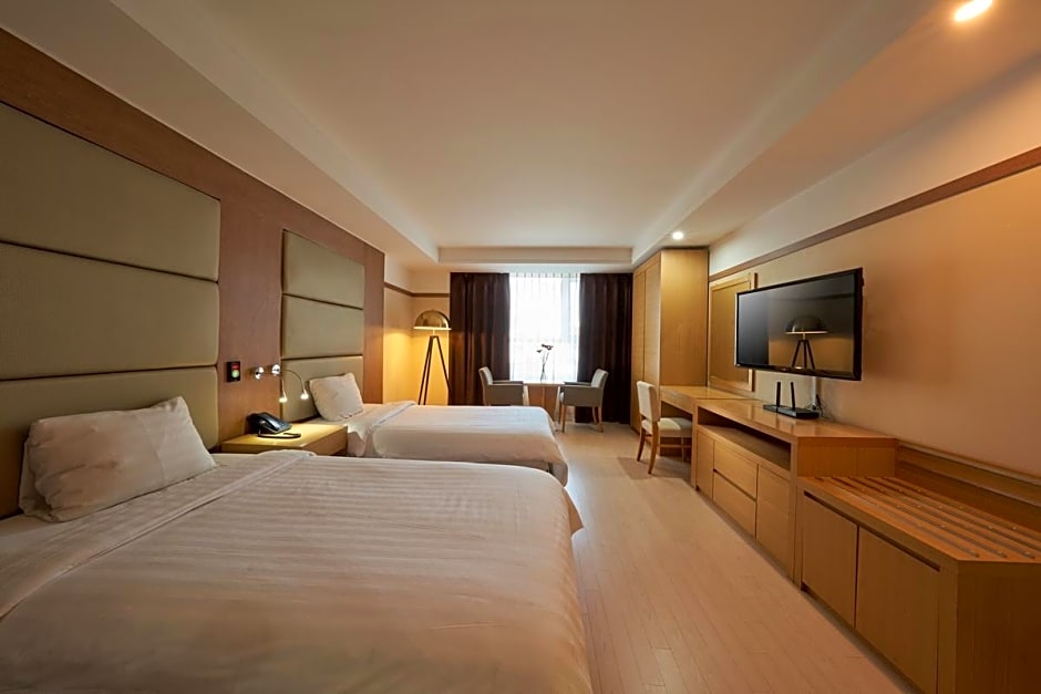 Gyeongju GG Tourist Hotel