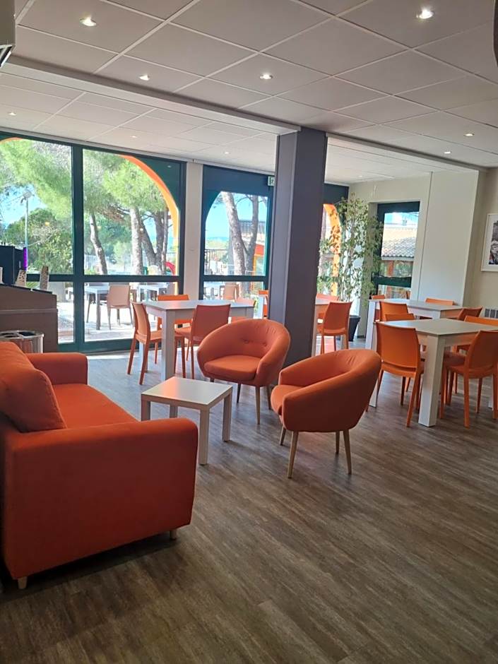 ACE Hotel Travel Fabregues - A9 Montpellier Sud