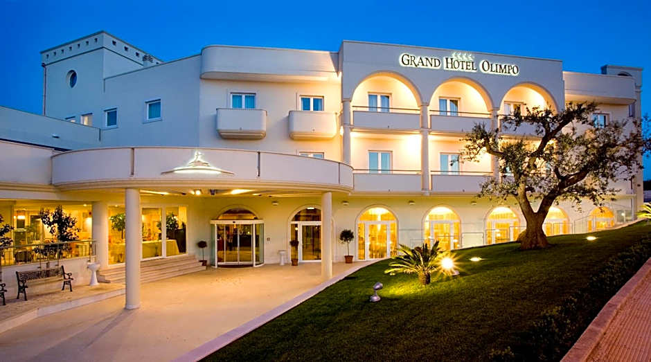 Photo 1 of 50 of Grand Hotel Olimpo
