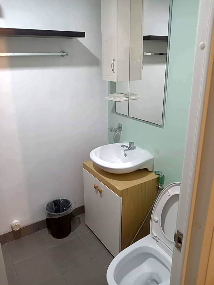 1 BR Centrio Tower 926