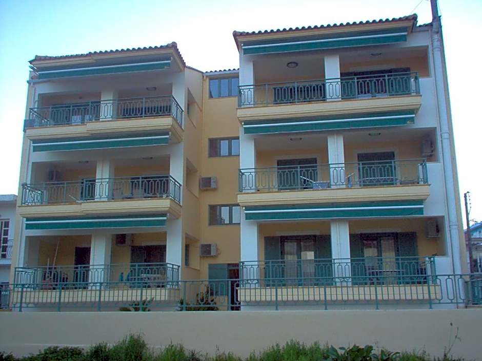 Dais Apartments
