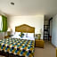 Hotel Embajadores