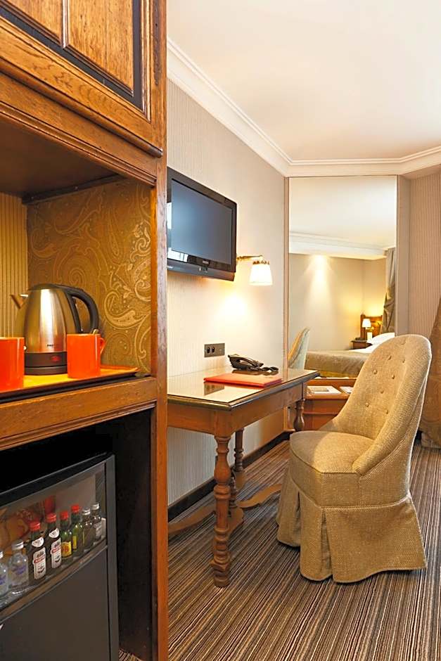 Au Manoir Saint Germain