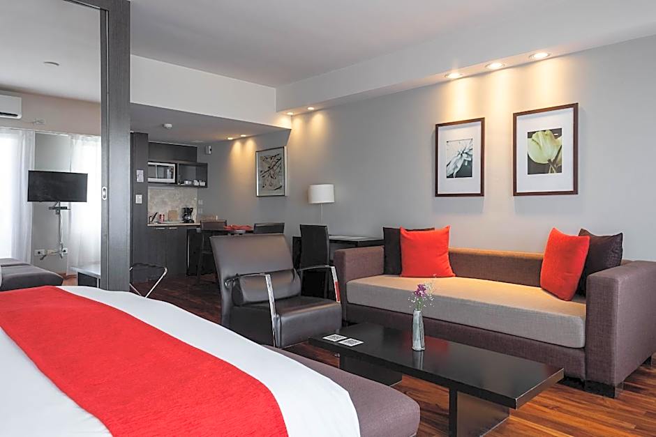 Urban Suites Recoleta Boutique Hotel