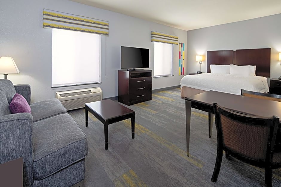 Hampton Inn By Hilton & Suites Bakersfield/Hwy 58