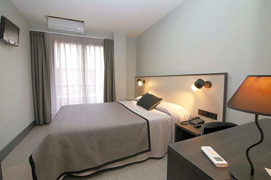 Hotel Esplugues