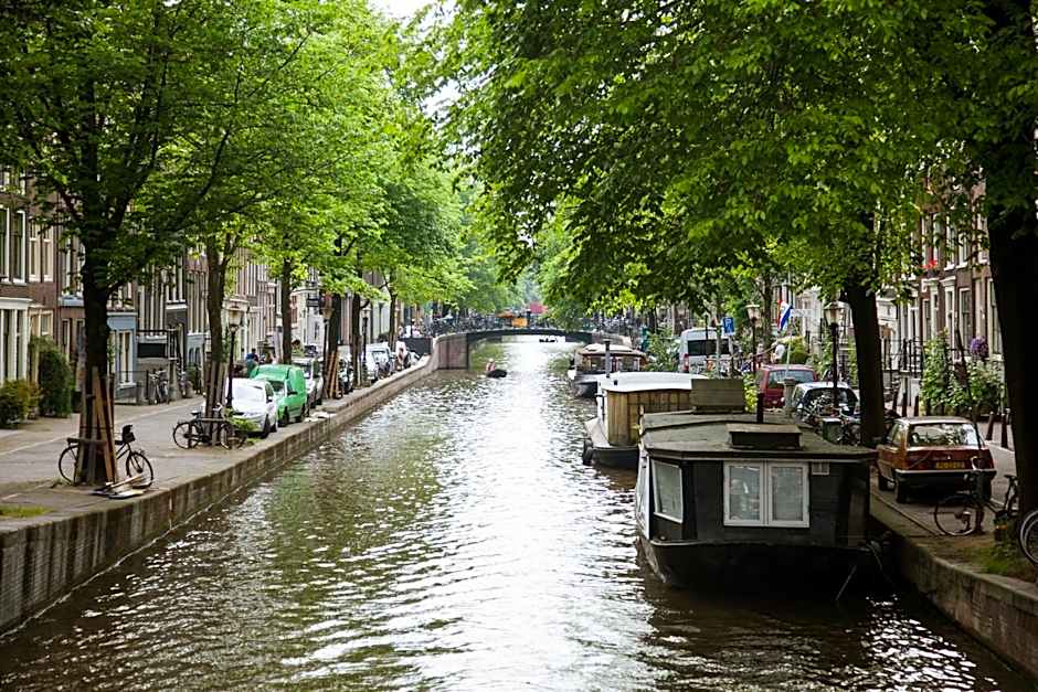 The Flying Pig Uptown