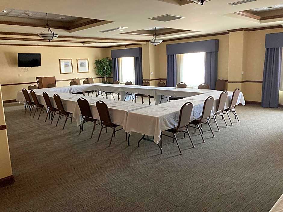 Country Inn & Suites by Radisson, Oklahoma City - Quail Springs, OK
