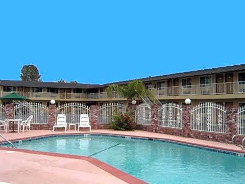 Sunset Inn Lake Oroville