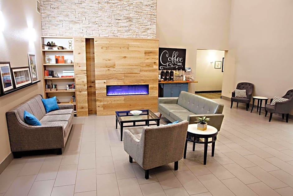 Country Inn & Suites by Radisson, Harrisburg West, PA