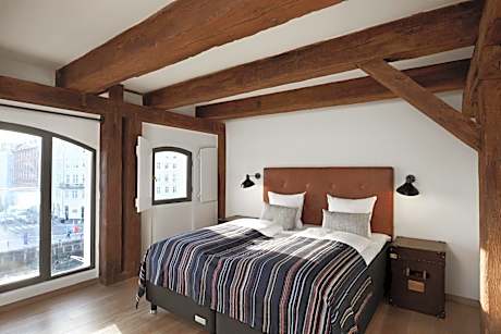 Executive Double Deluxe View Room