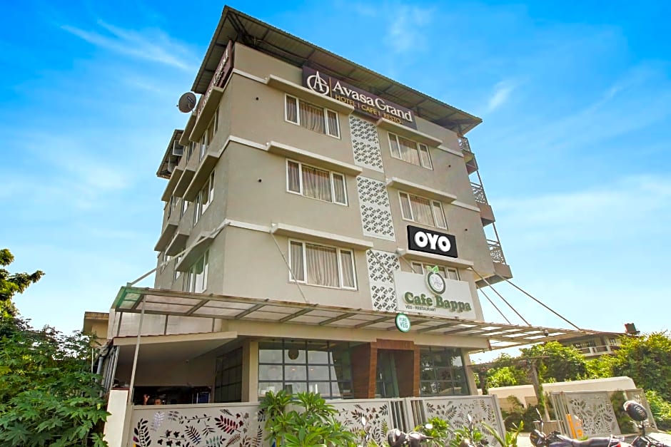 Collection O Avasa Grand