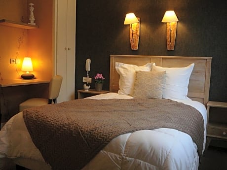 Simple Or Double Room With Shower